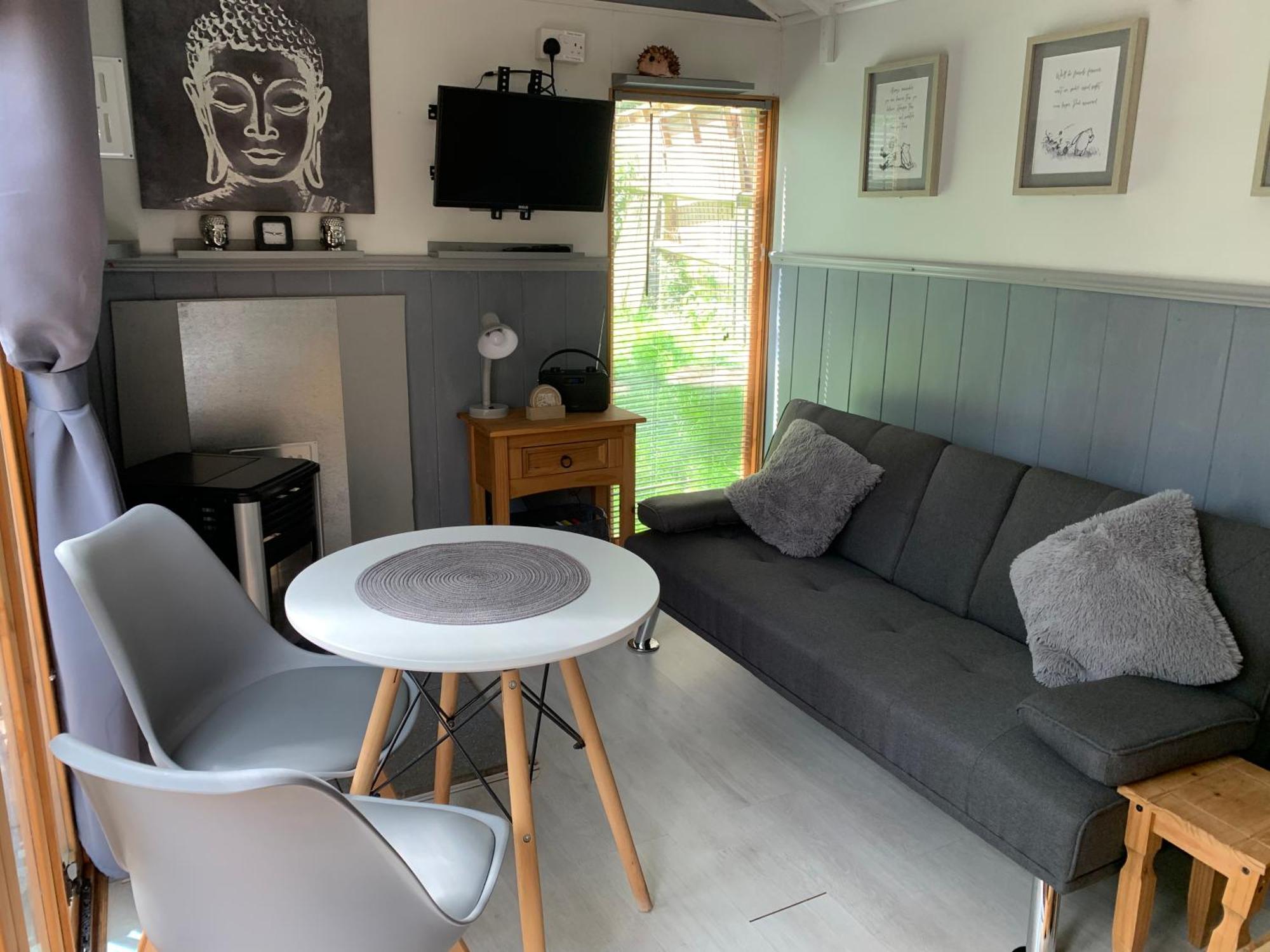 Hedgehog Lodge Colwall エクステリア 写真