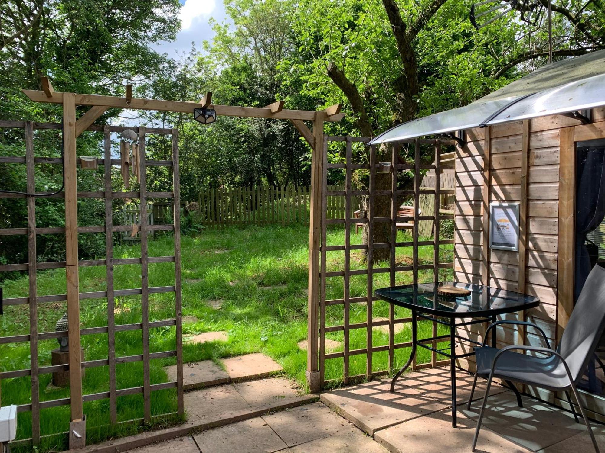 Hedgehog Lodge Colwall エクステリア 写真