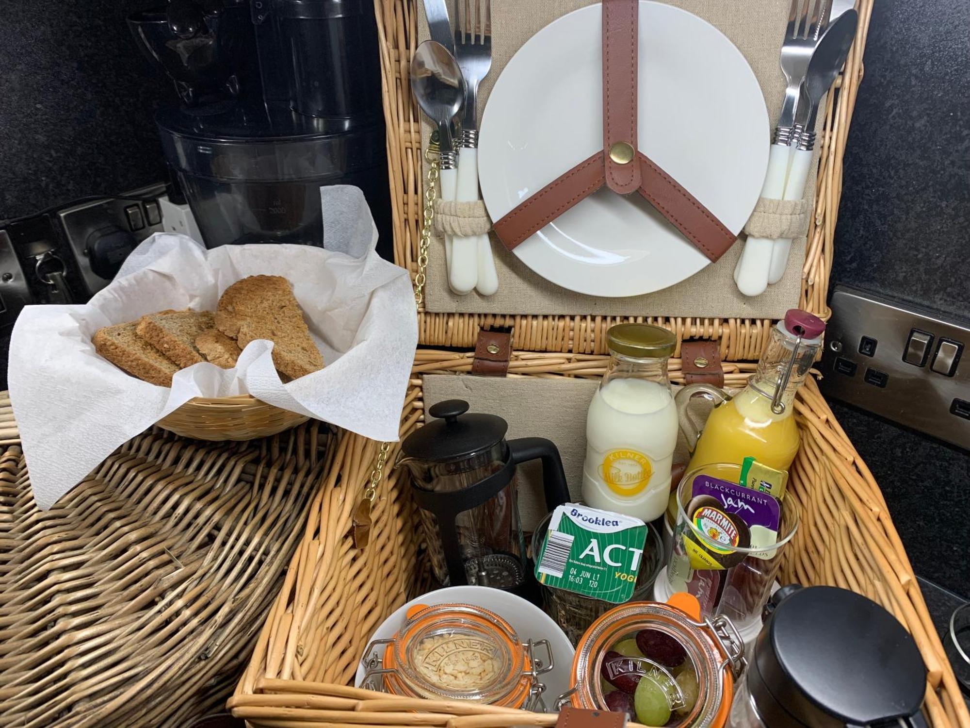 Hedgehog Lodge Colwall エクステリア 写真